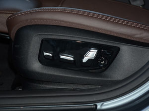 2018640i xDrive M\b {{