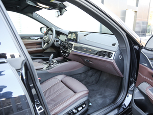 2018640i xDrive M\(yn)(dng)b g