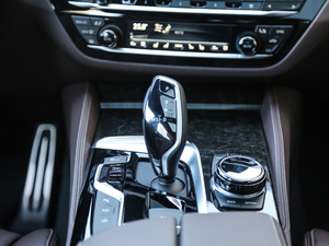 2018640i xDrive M\b п؅^