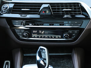 2018640i xDrive M\b п؅^