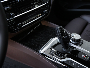 2018640i xDrive M\b п؅^