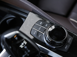 2018640i xDrive M\b п؅^