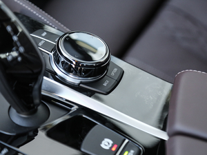 2018640i xDrive M\b п؅^