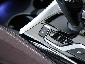 2018640i xDrive M\b п؅^