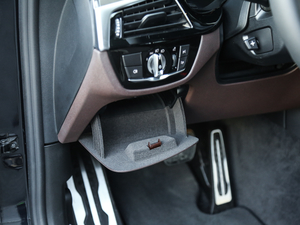 2018640i xDrive M\b п؅^