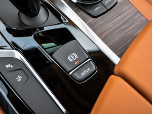 2018630i AOӋb v܇Ƅ