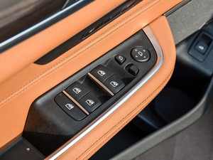 2018630i AOӋb {܇ƅ^	