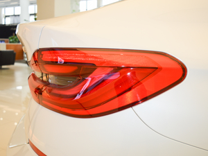 2018630i M\(yn)(dng)b (x)(ji)^