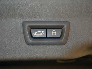 2018630i M\(yn)(dng)b g