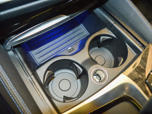 2018630i M\(yn)(dng)b g