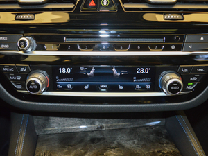 2018630i M\b {(dio){(dio)(ji)