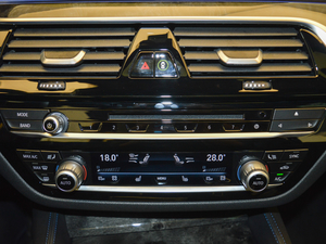 2018630i M\b {(dio)(ji)