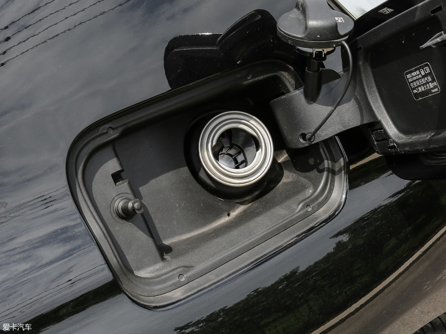 2018R7ϵ 740Li I(lng) M\b