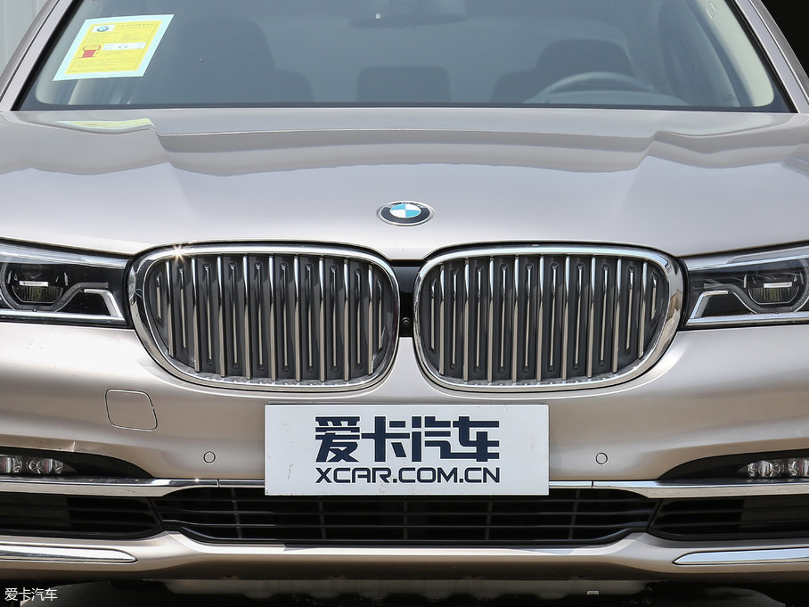 2018R7ϵ 730Li  ׿Խb