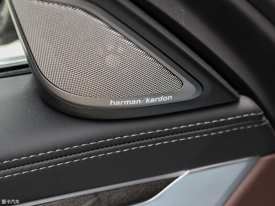 2018R7ϵ 730Li  ׿Խb