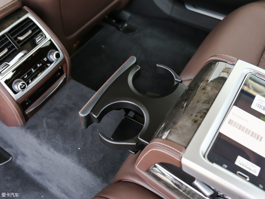 2018R7ϵ 730Li  ׿Խb