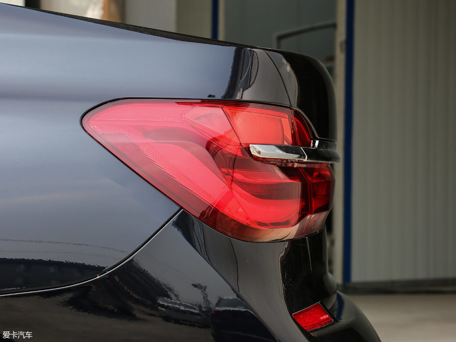 2018R7ϵ 730Li  M\b