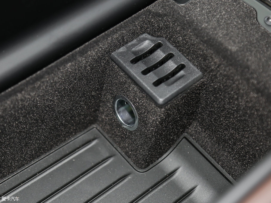 2018R7ϵ 730Li  M\b