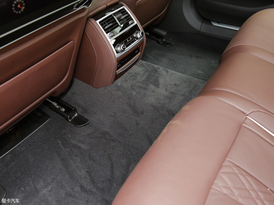 2018R7ϵ 730Li  M\(yn)(dng)b