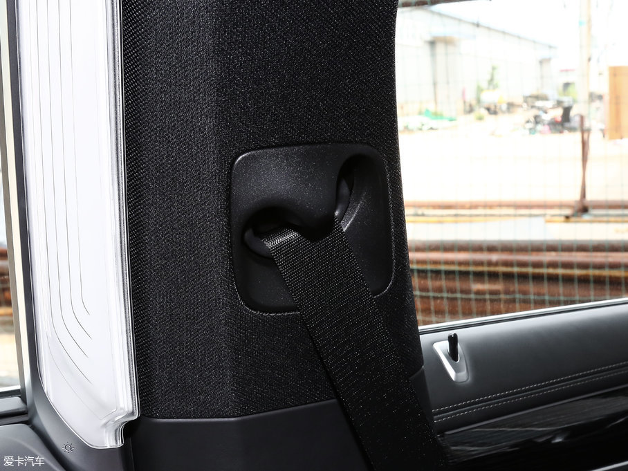 2018R7ϵ 730Li  M\b