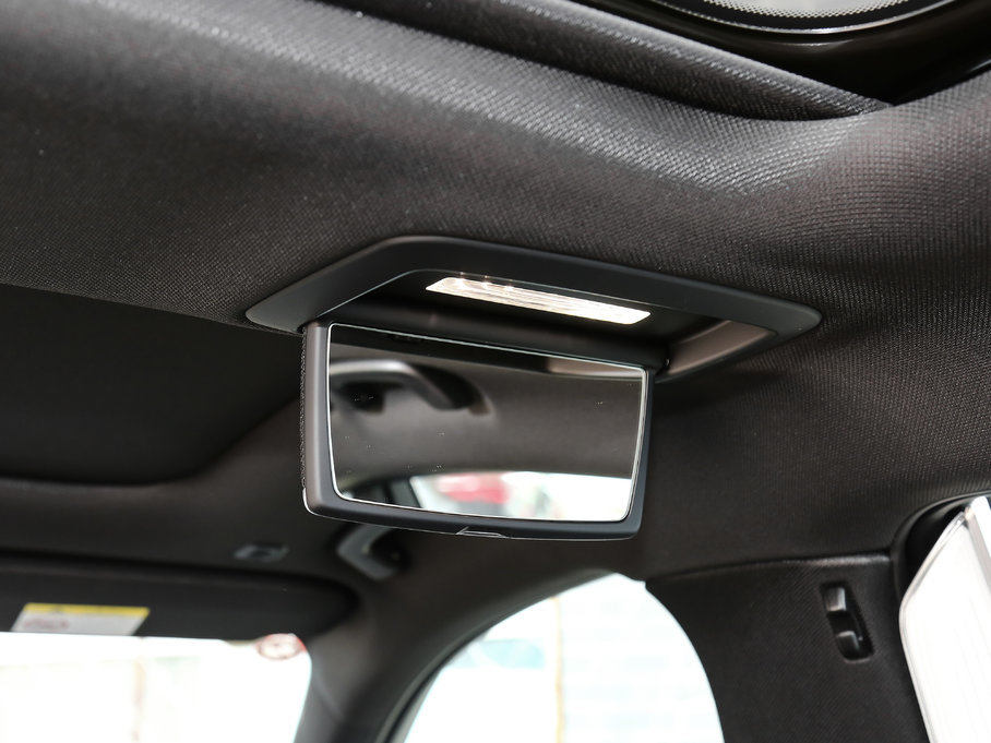 2018R7ϵ 730Li  M\b