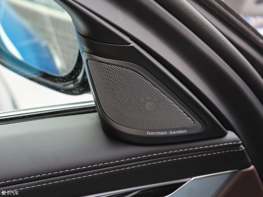 2018R7ϵ 730Li  M\b