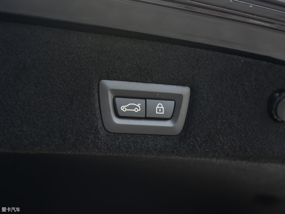 2018R7ϵ 730Li  M\b