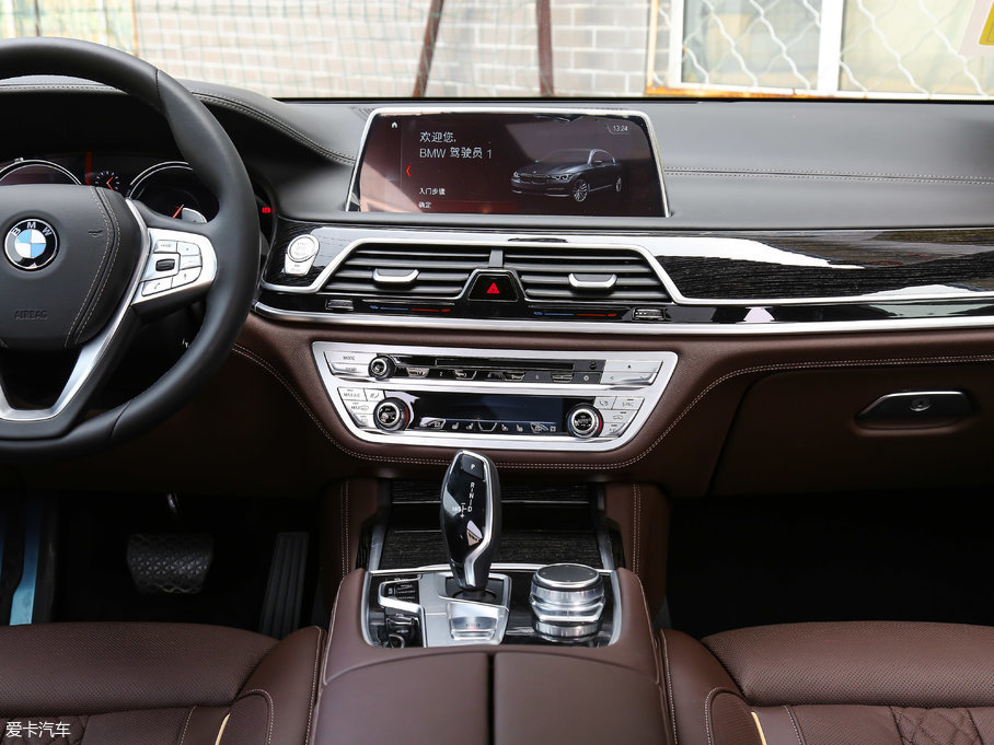 2018R7ϵ 730Li  M\b