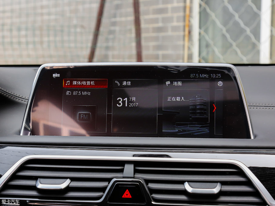 2018R7ϵ 730Li  M\b