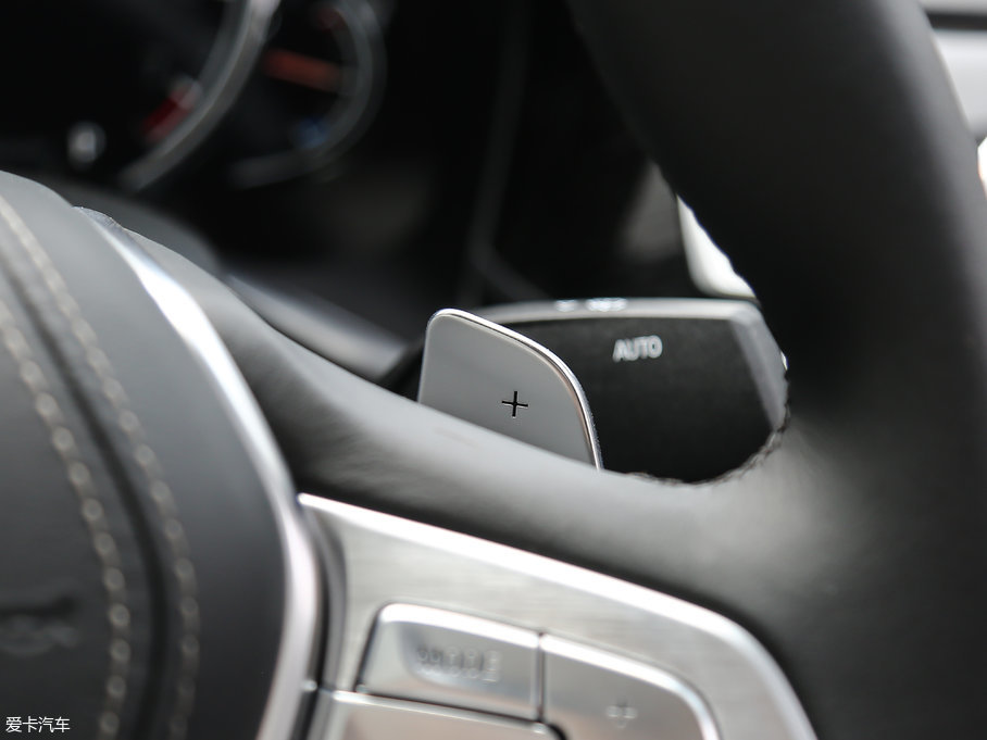 2018R7ϵ 730Li  M\b