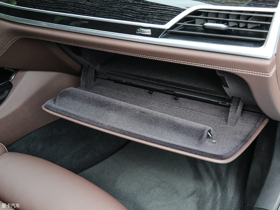 2018��R7ϵ 730Li �I���� M�\�����b