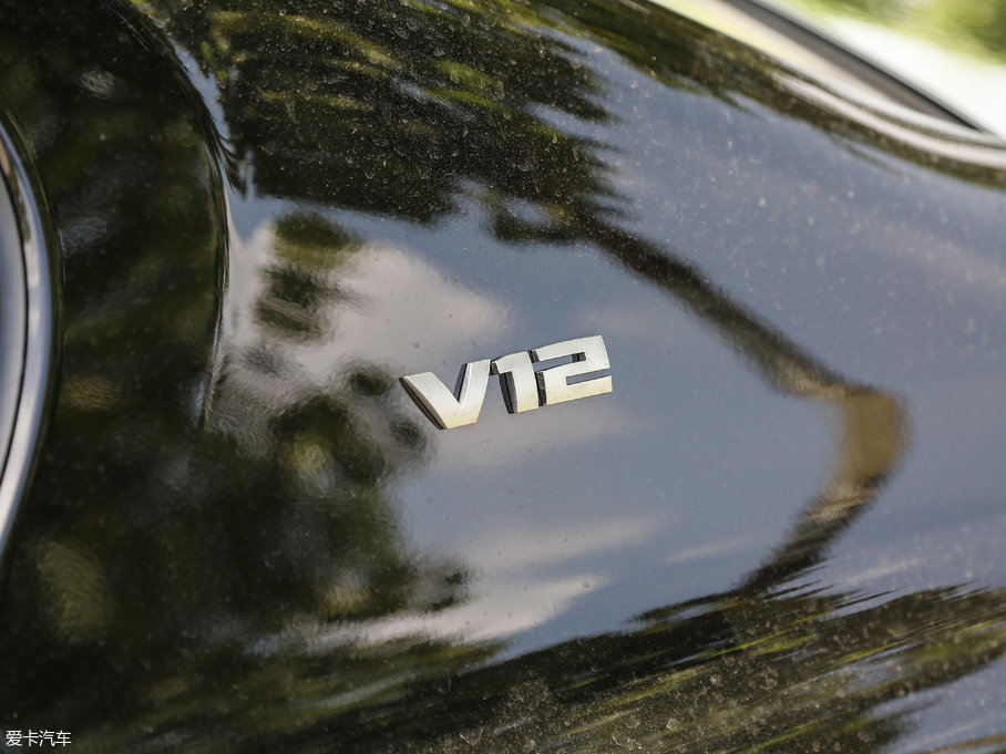 2018R7ϵ M760Li xDrive