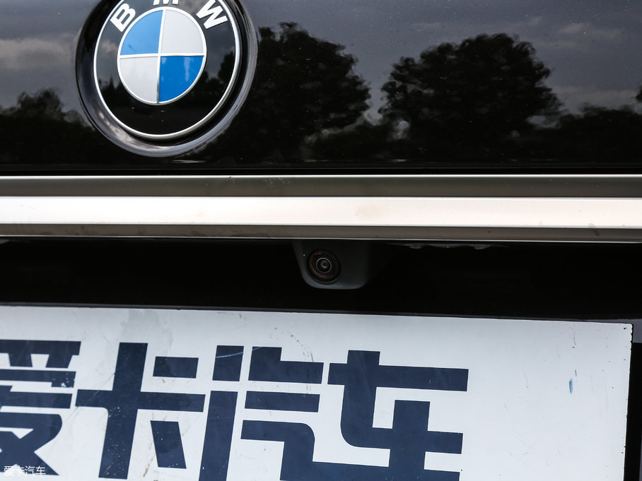 2018R7ϵ M760Li xDrive