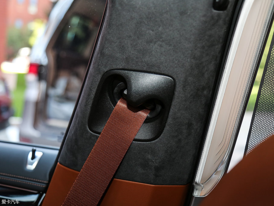 2018R7ϵ M760Li xDrive