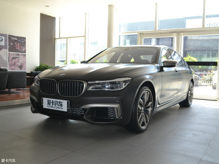 20187ϵ M760Li xDrive