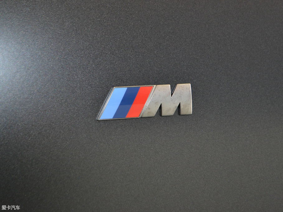 2018R7ϵ M760Li xDrive