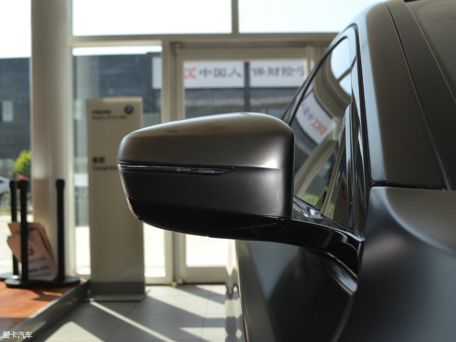 2018R7ϵ M760Li xDrive