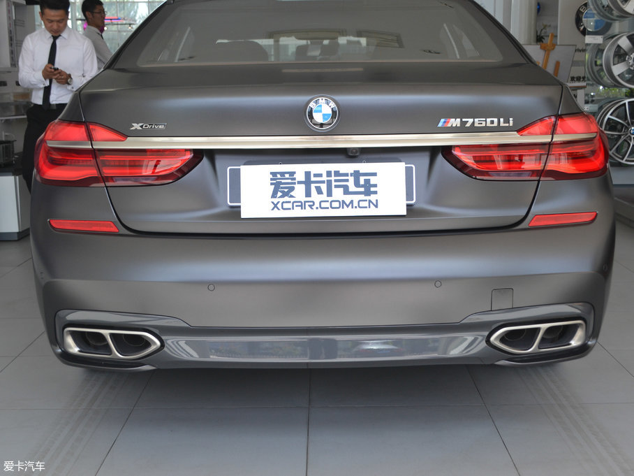 2018R7ϵ M760Li xDrive