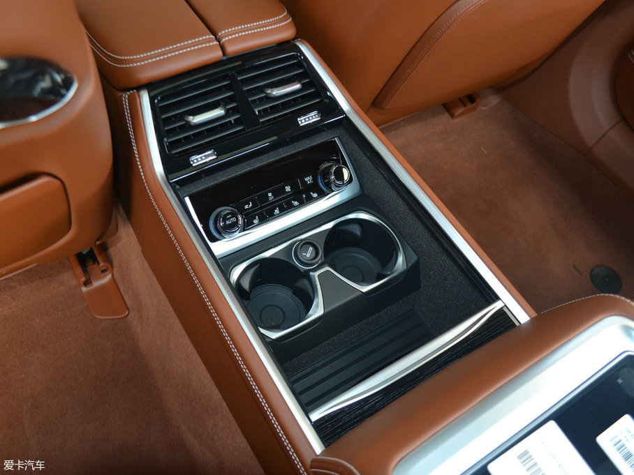 2018R7ϵ M760Li xDrive