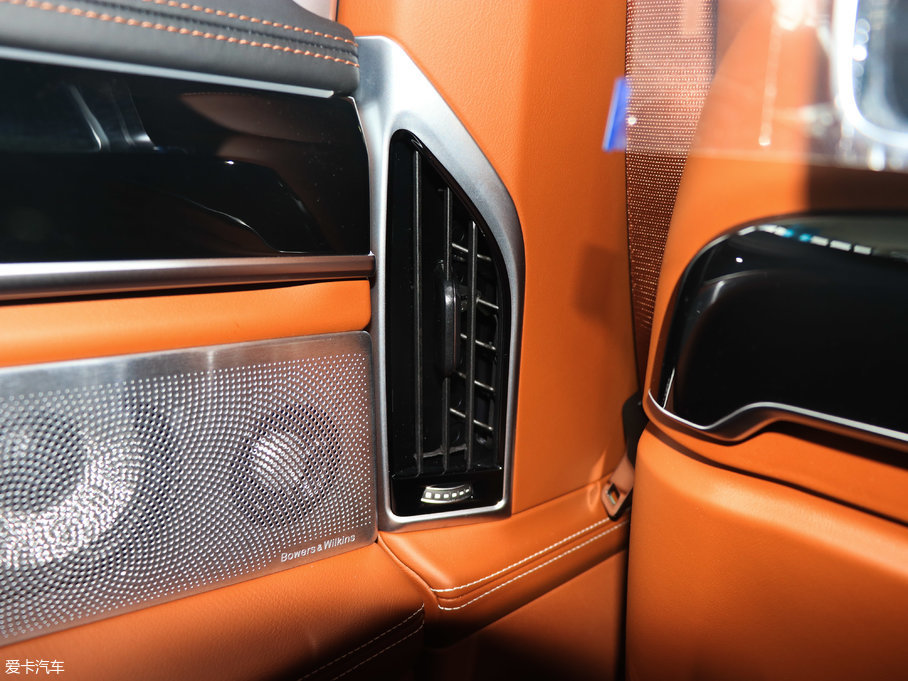 2018R7ϵ 740Li xDrive  ׿Խb