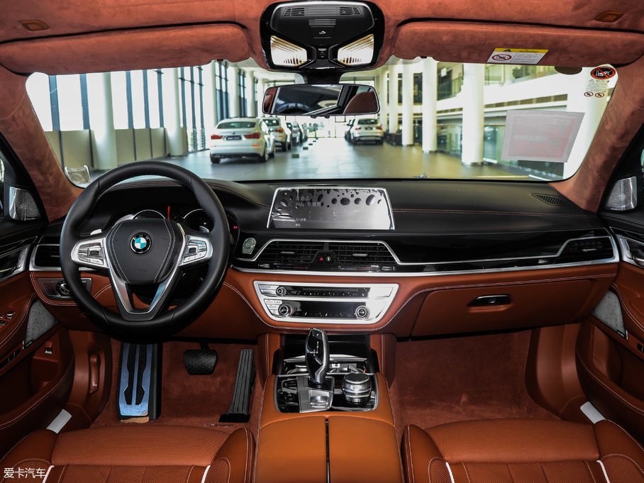 2018R7ϵ 740Li xDrive  ׿Խb