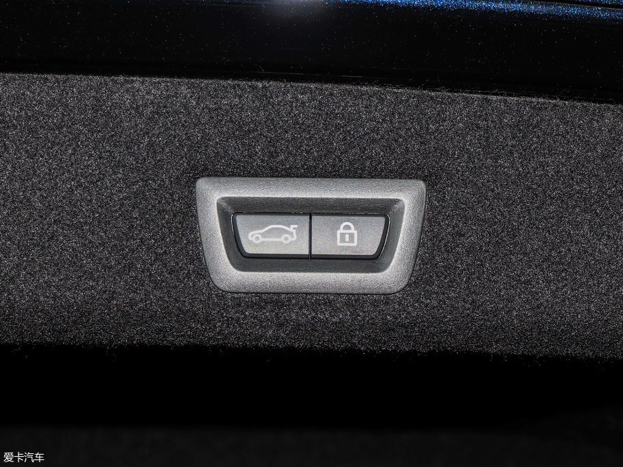 2018R7ϵ M760Li xDrive