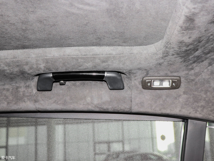 2018R7ϵ M760Li xDrive