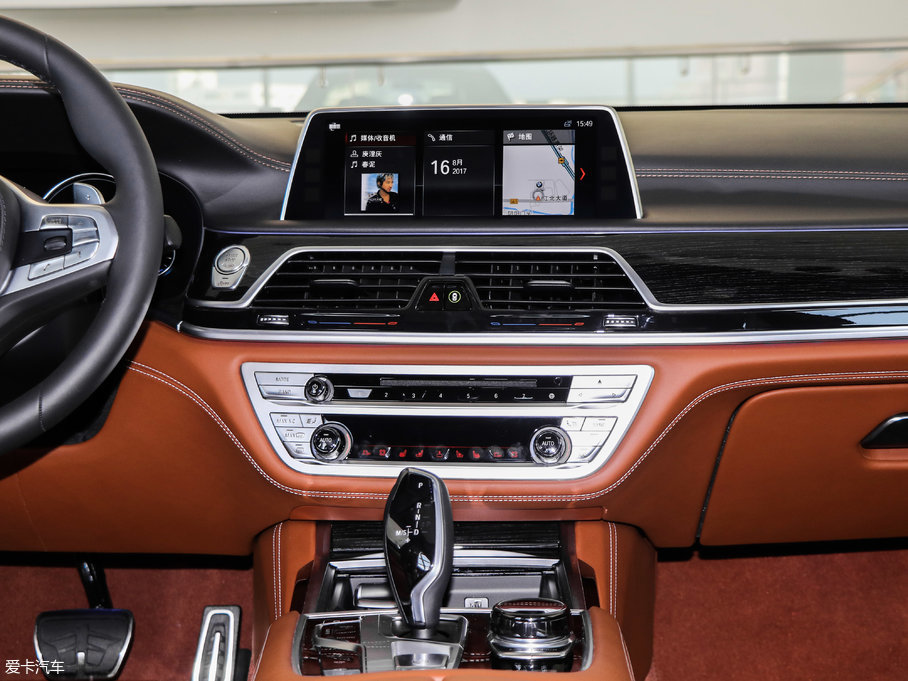 2018R7ϵ M760Li xDrive