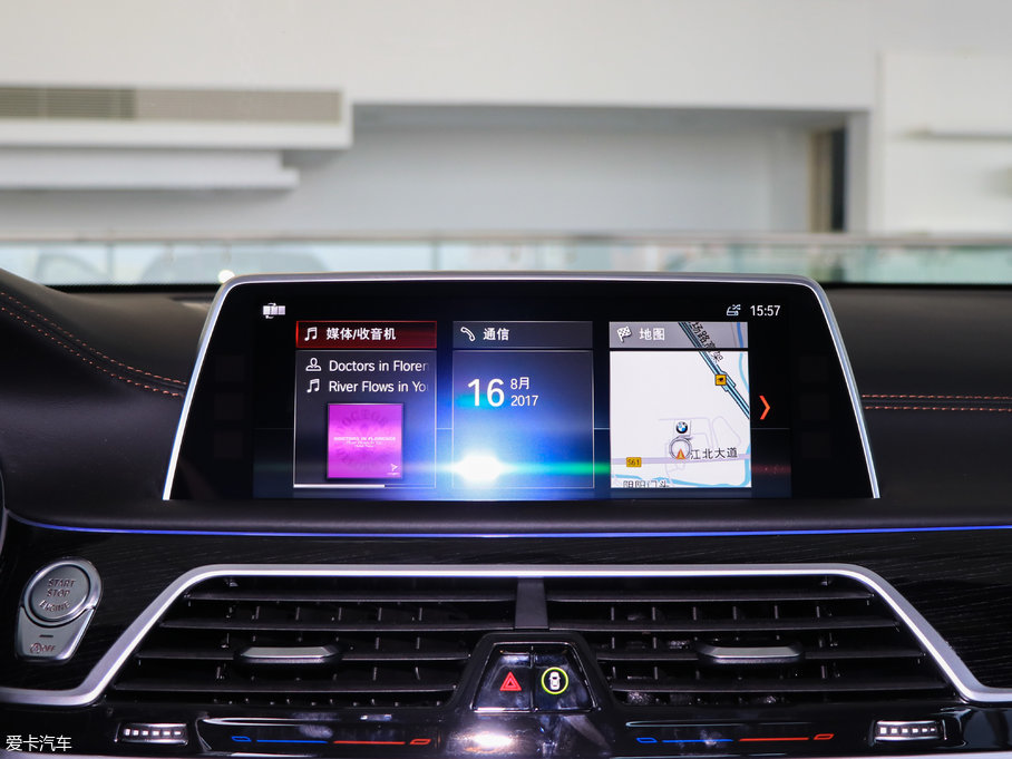 2018R7ϵ M760Li xDrive