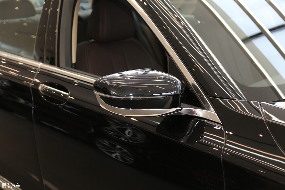 2018R7ϵ 730Li I ׿Խb