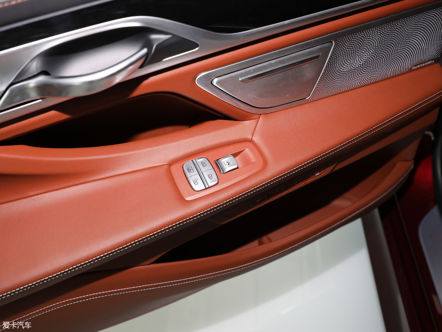 2018R7ϵ 740Li xDrive  M\b