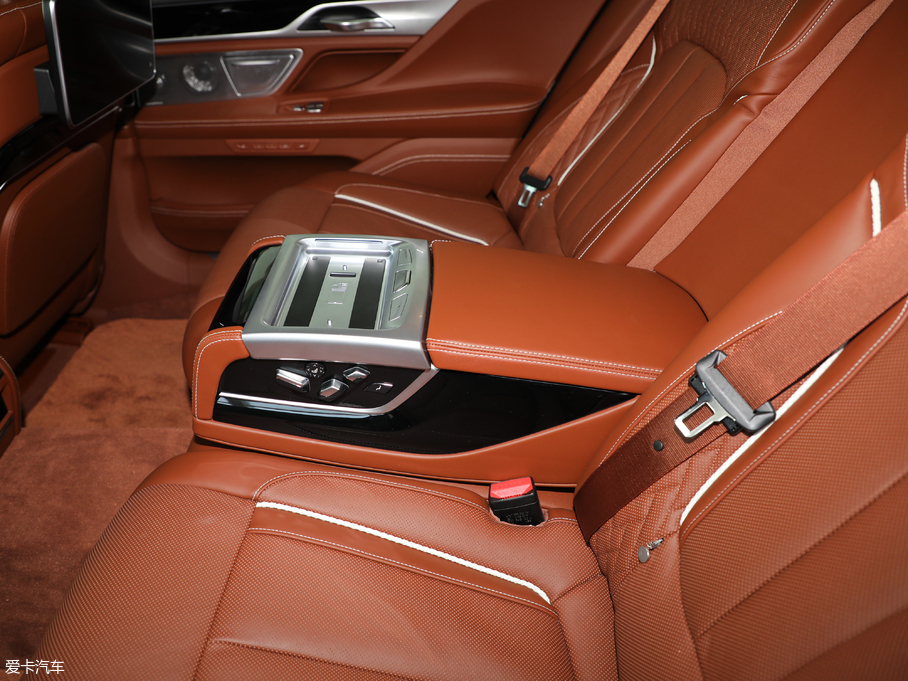 2018R7ϵ 740Li xDrive  M\b