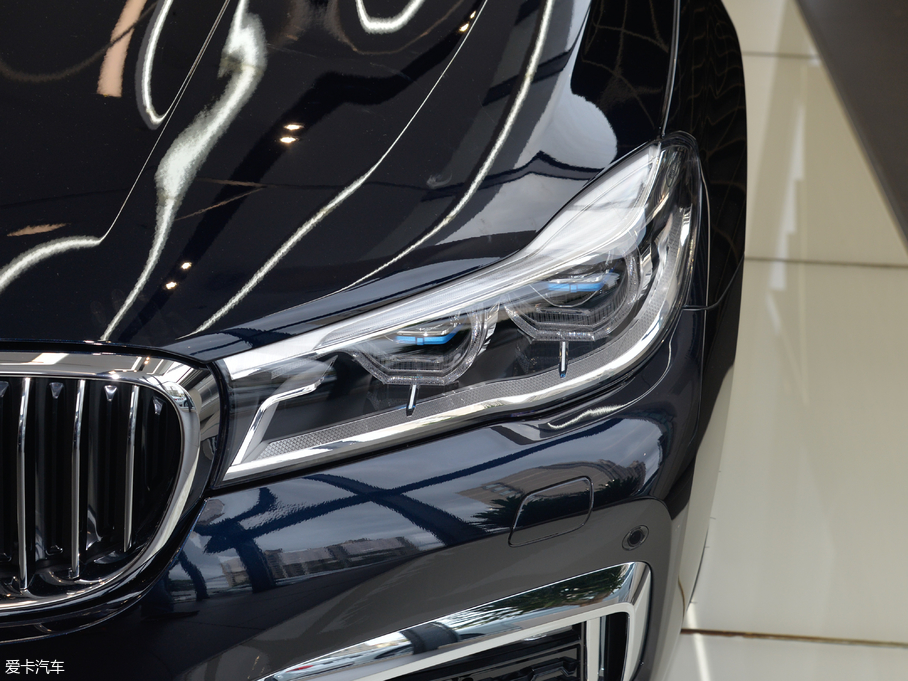 2018R7ϵ 740Li xDrive  M\b