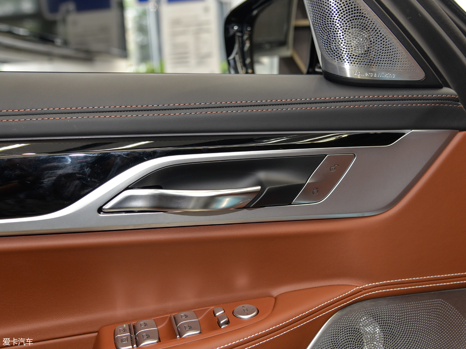 2018R7ϵ 740Li xDrive  M\b